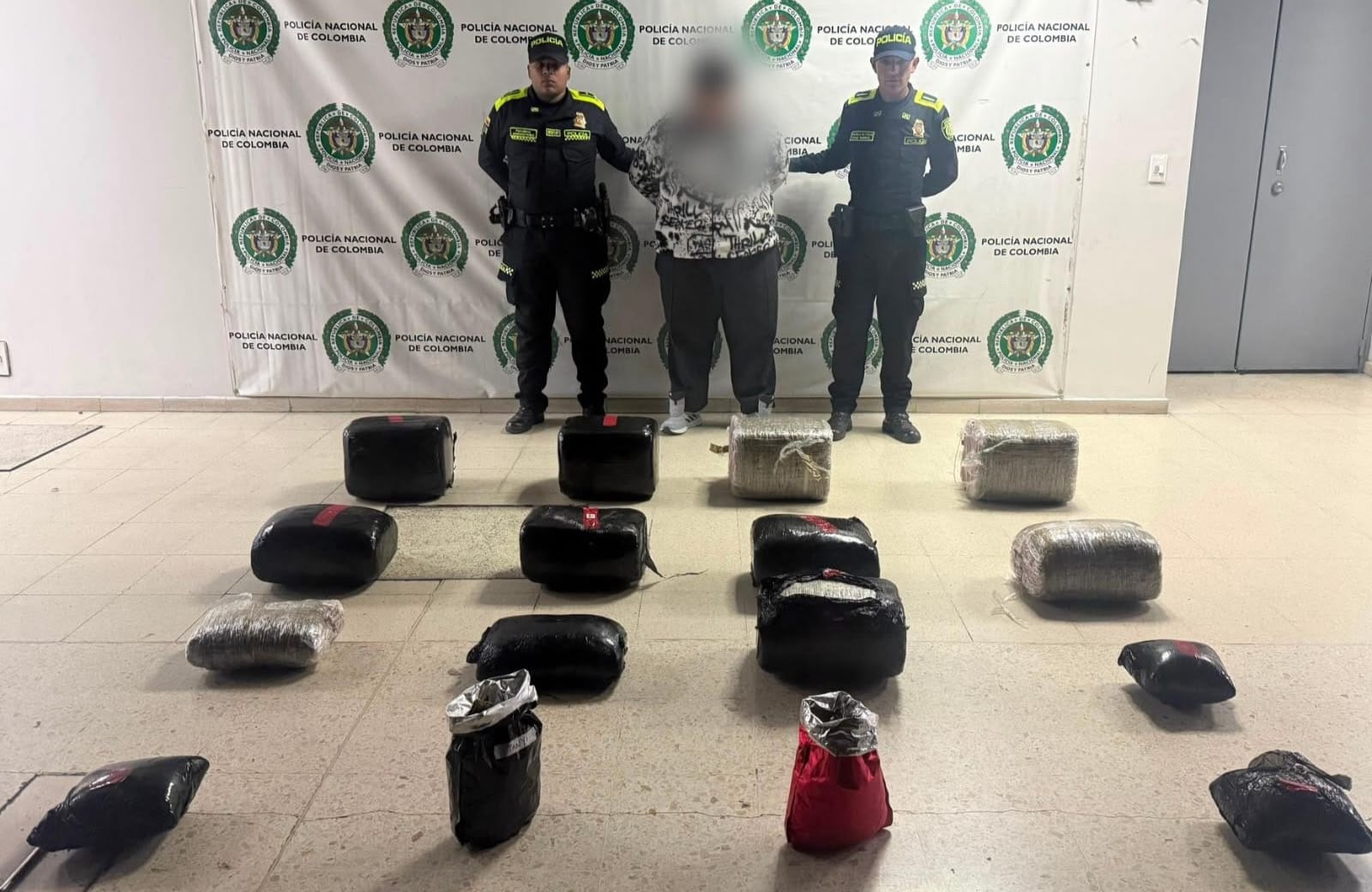 Otra persona fue capturada en la localidad de San Cristóbal.