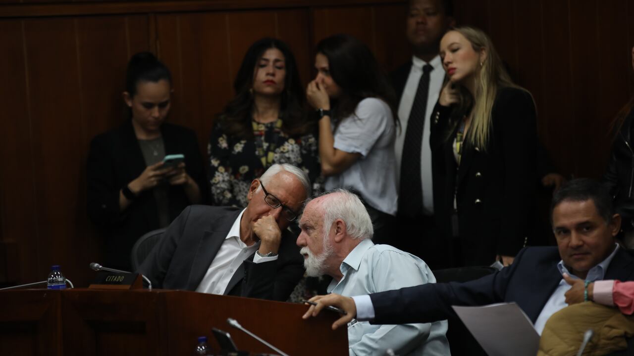 Ministro de Salud Guillermo Alfonso Jaramillo, Director de Adres Félix León Martínez