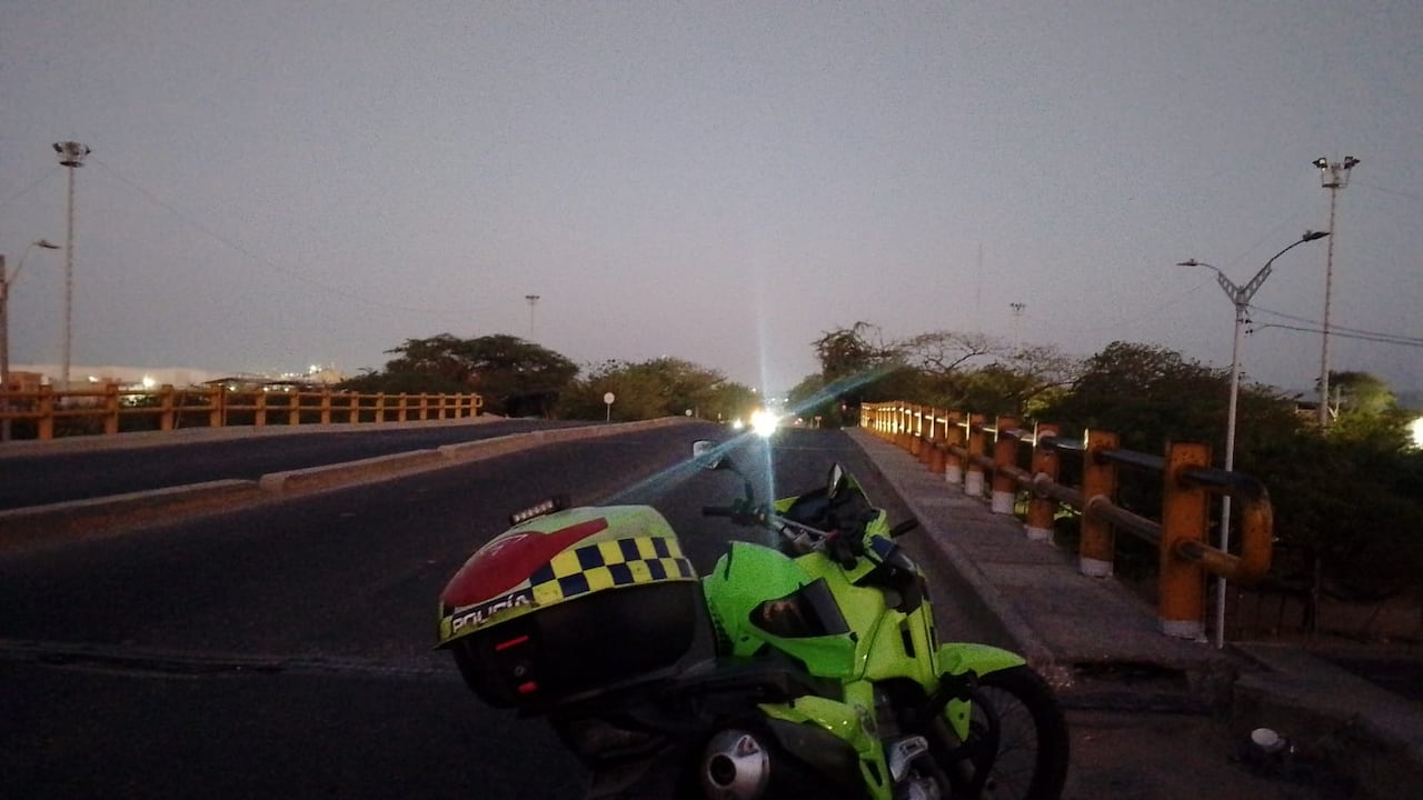 La Policía tiene acordonada la zona.