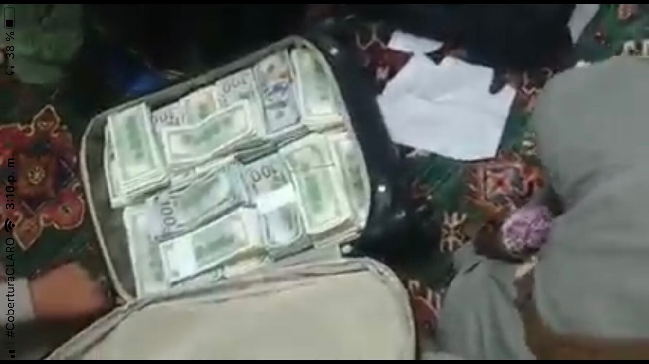 Video: talibanes encontraron 6 millones de dólares y lingotes de oro en la casa del ex primer vicepresidente de Afganistán