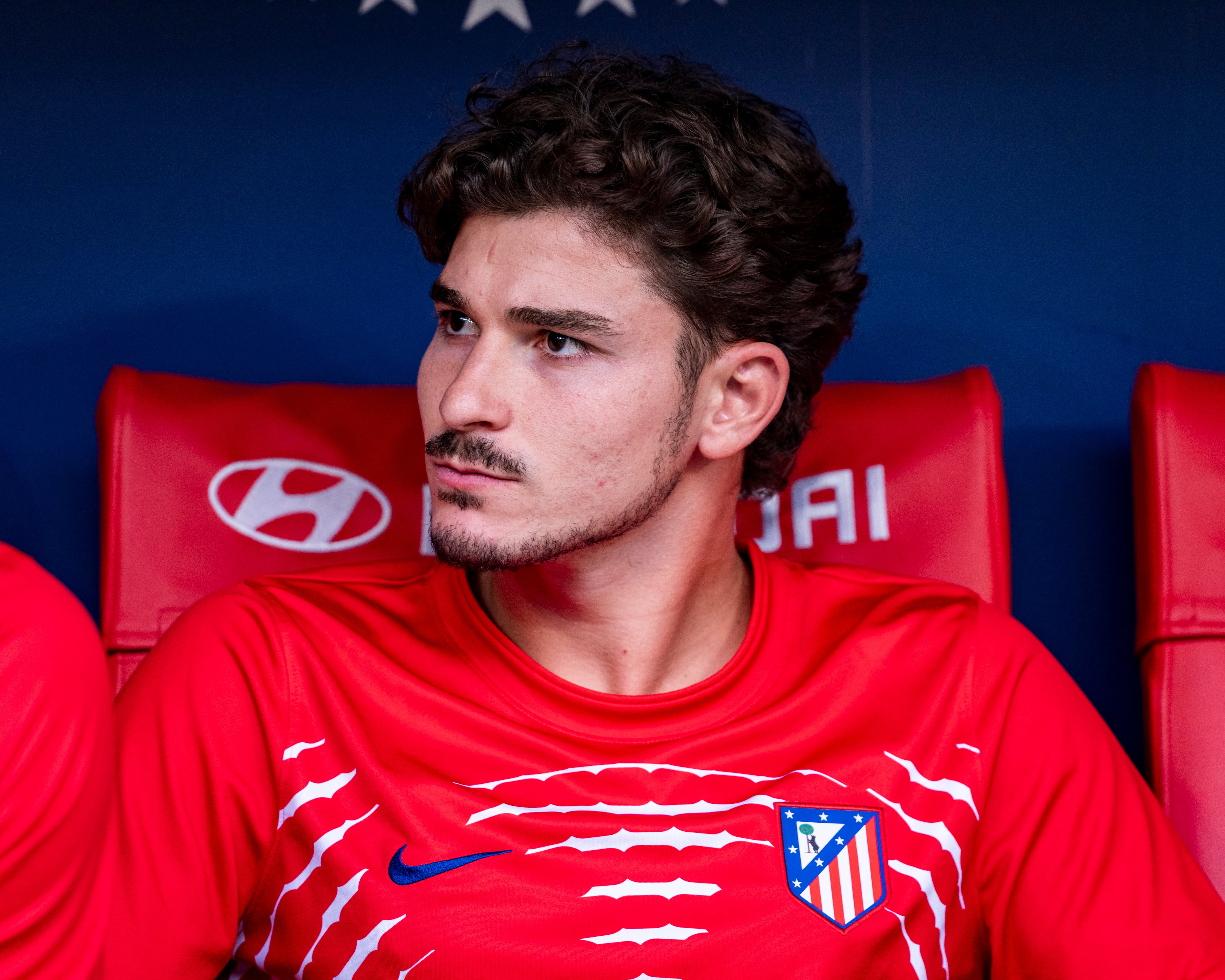 Julian Alvarez of Atletico de Madrid sits on the bench prior to the LaLiga EA Sports football match between Atletico de Madrid and Villarreal CF at Riyadh Air Metropolitano in Madrid, Spain, on August 23, 2026. (Photo by Alberto Gardin/NurPhoto) (Photo by Alberto Gardin / NurPhoto via AFP)