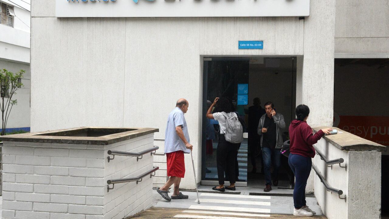 Cali; Completa normalidad en las instalación de las EPS Sanitas en Cali tras anuncio de intervención de Supersalud Foto José L Guzmán. El País