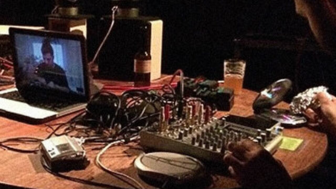 Inauguración Satélite en la Galería Valenzuela Klenner