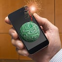 Mensaje bomba en WhatsApp