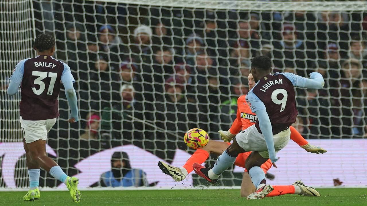 Aston Villa le ganó al colero Southampton por Premier League