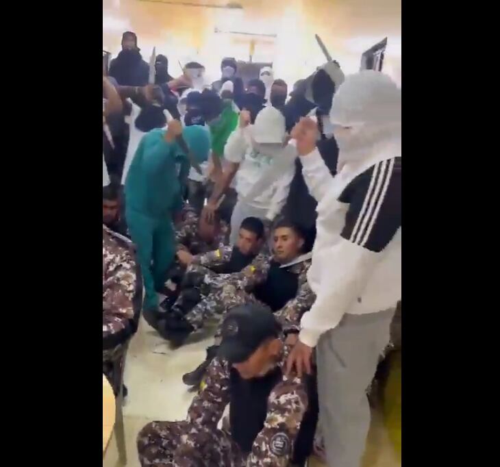 Amotinamiento en cárceles de ecuador.