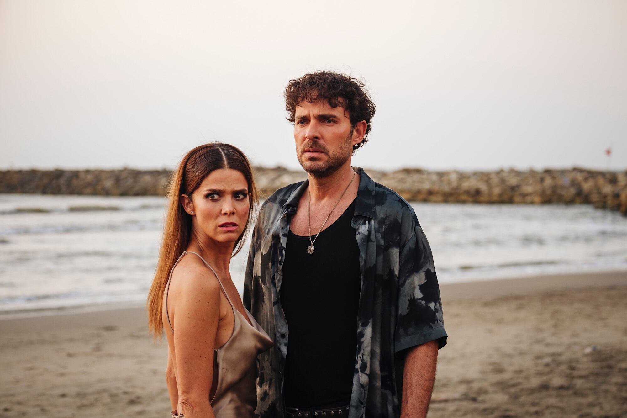 Juana Acosta protagoniza junto a Manolo Cardona la serie Medusa de Netflix.