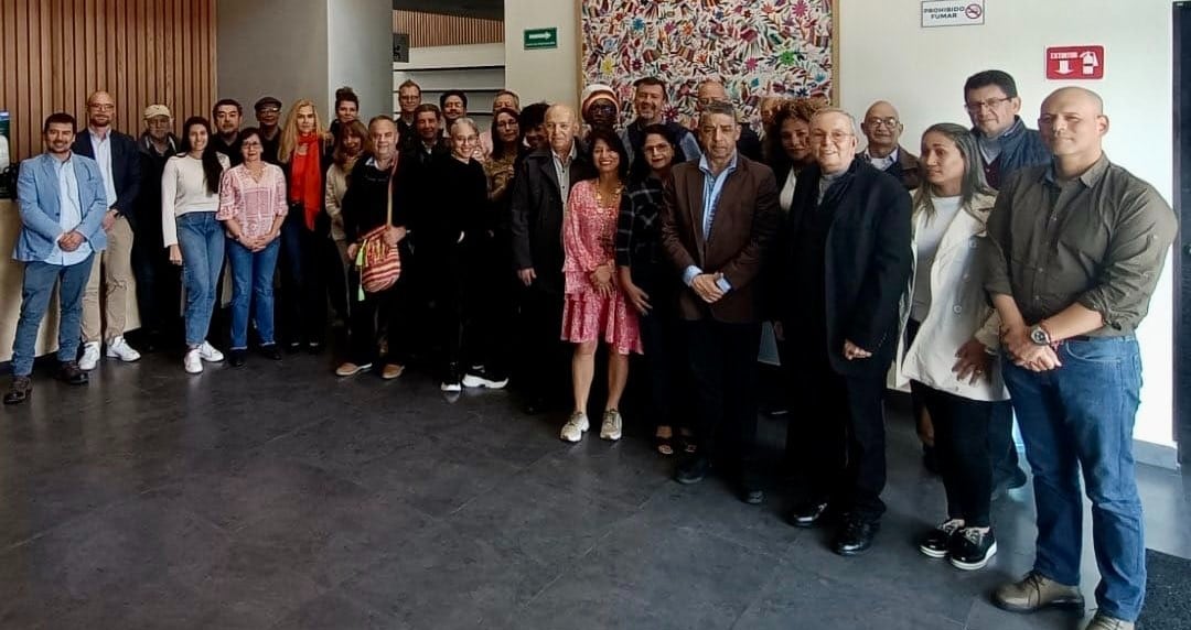 La delegación del ELN y el gobierno en México.