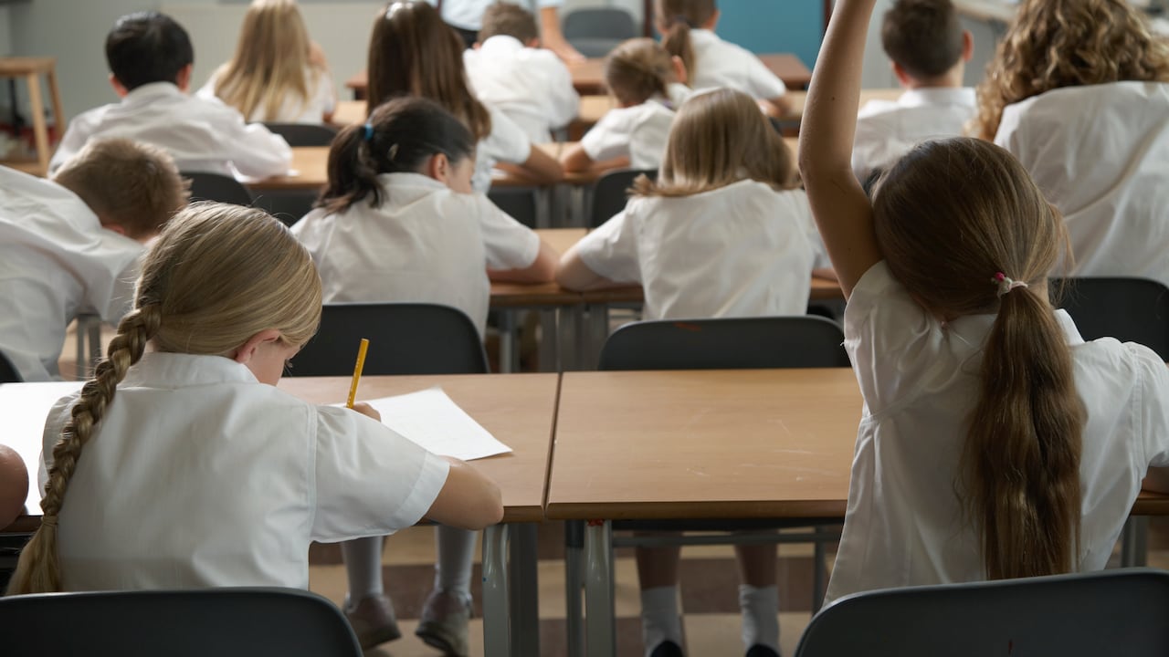 El Distrito ya abrió una nueva convocatoria para docentes interesados en trabajar temporalmente en colegios públicos.