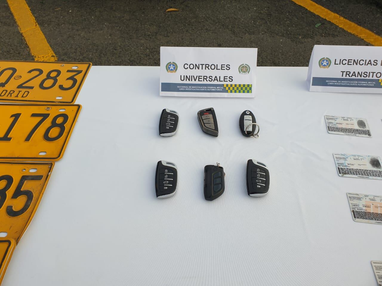 Alias Celeste usaba controles universales para violentar la seguridad de los carros.