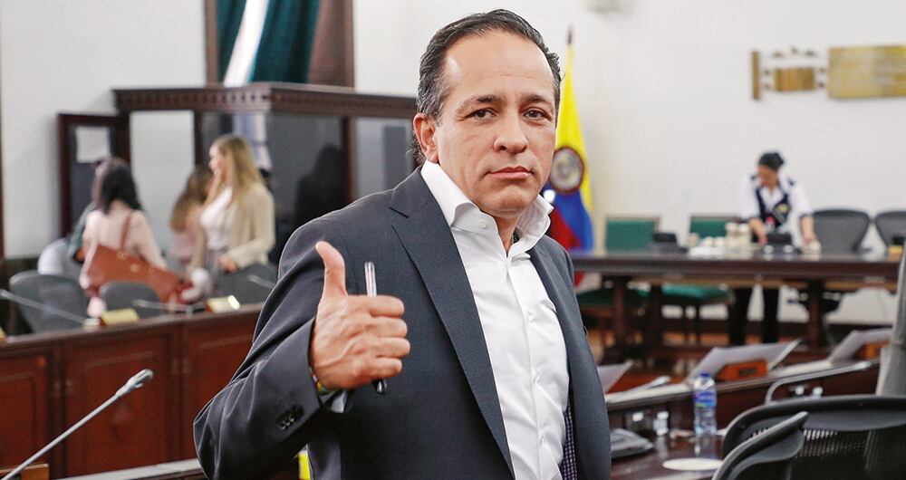  Alexánder López se llevó a gran parte de su UTL del Senado a Planeación Nacional.
