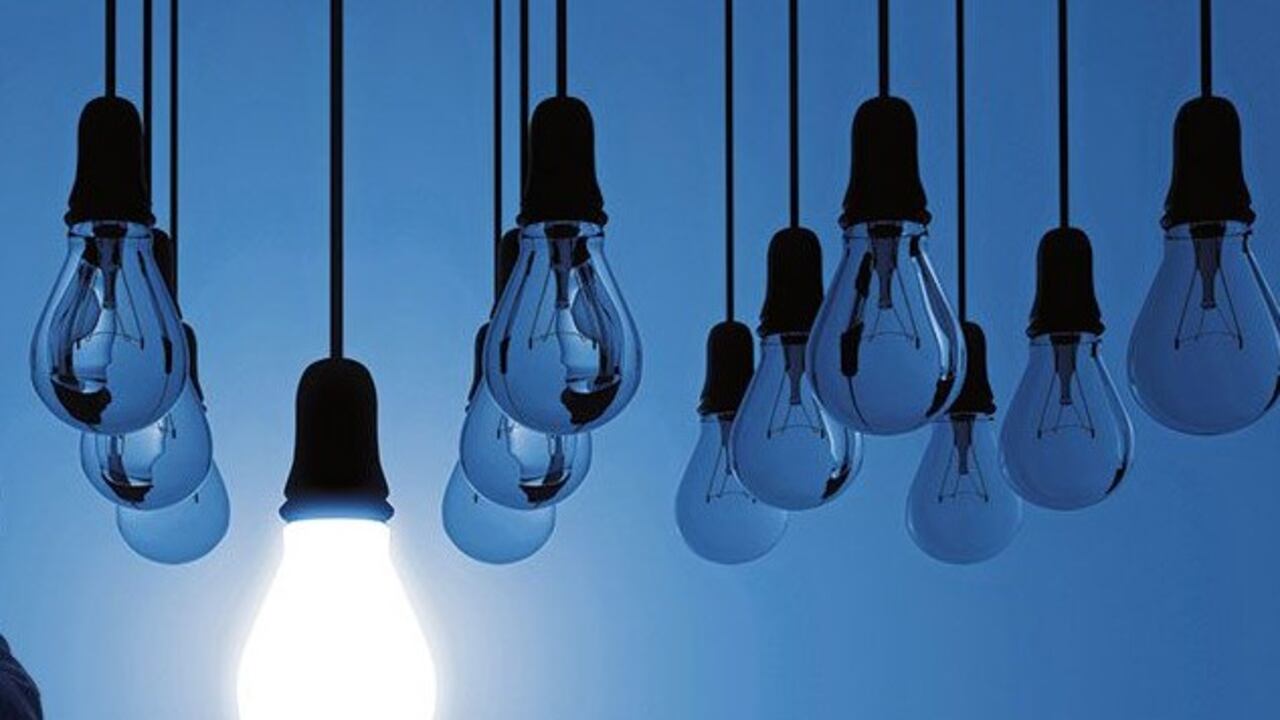 Energía, en vilo por falta de comisión de regulación