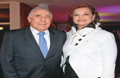 Miguel Londoño y Liliana Estrada de Londoño. 