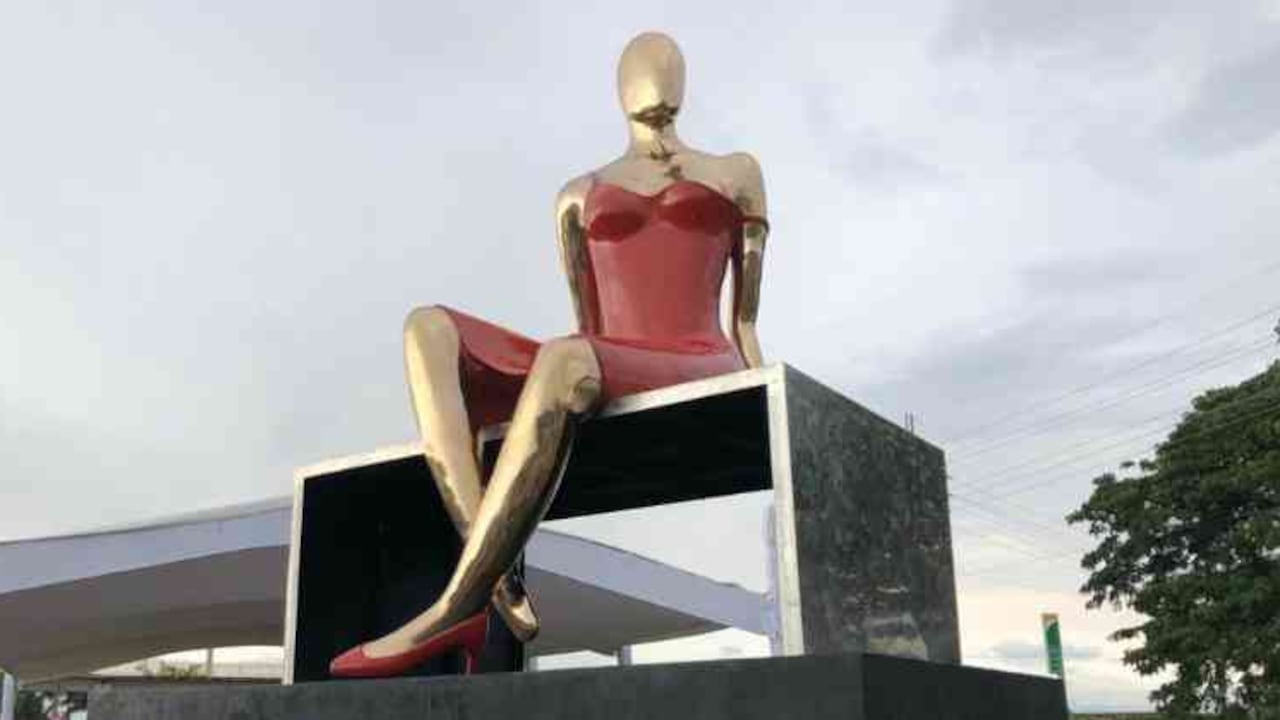 'Ella', la escultura del homenaje y la discordia a la vez. Foto: Alexis Murillo