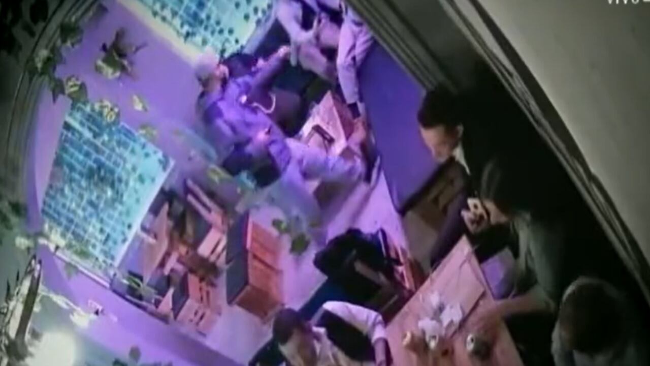 Más de 12 personas fueron despojadas de sus pertenencias en el restaurante, ubicado en Teusaquillo.