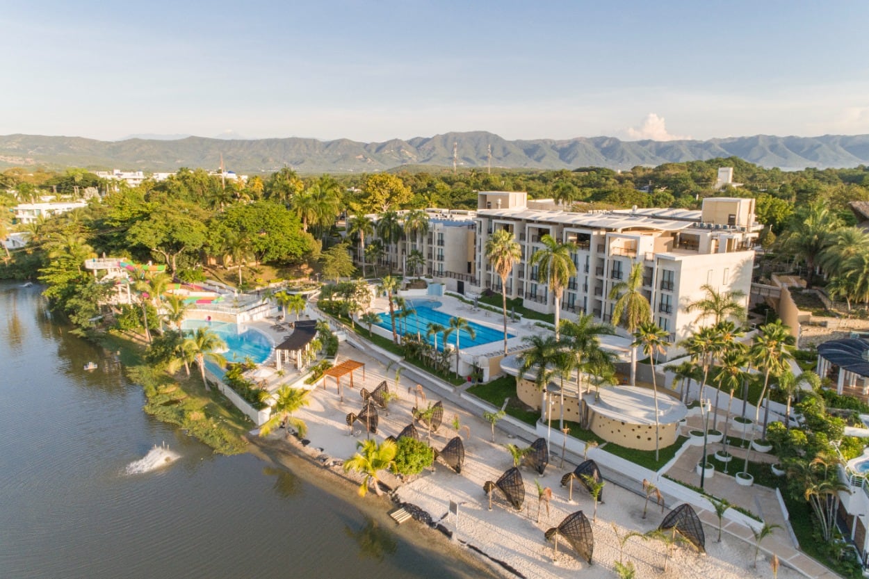 Lagomar, Hotel y Centro de Convenciones. El Peñón, Girardot.