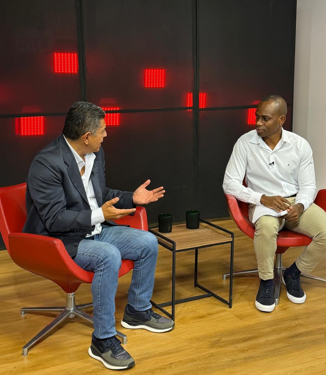 Jorge Iván Ospina en entrevista con Jamir Mina, editor de Regiones de revista SEMANA.
