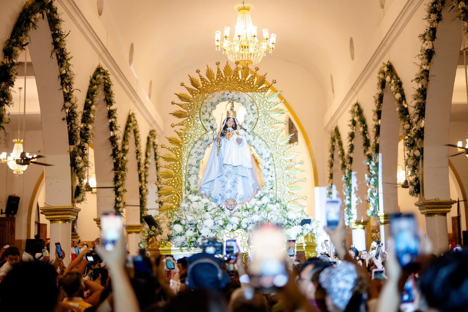 Las fiestas de la Candelaria tienen lugar, anualmente, en Magangué, estado Bolívar.