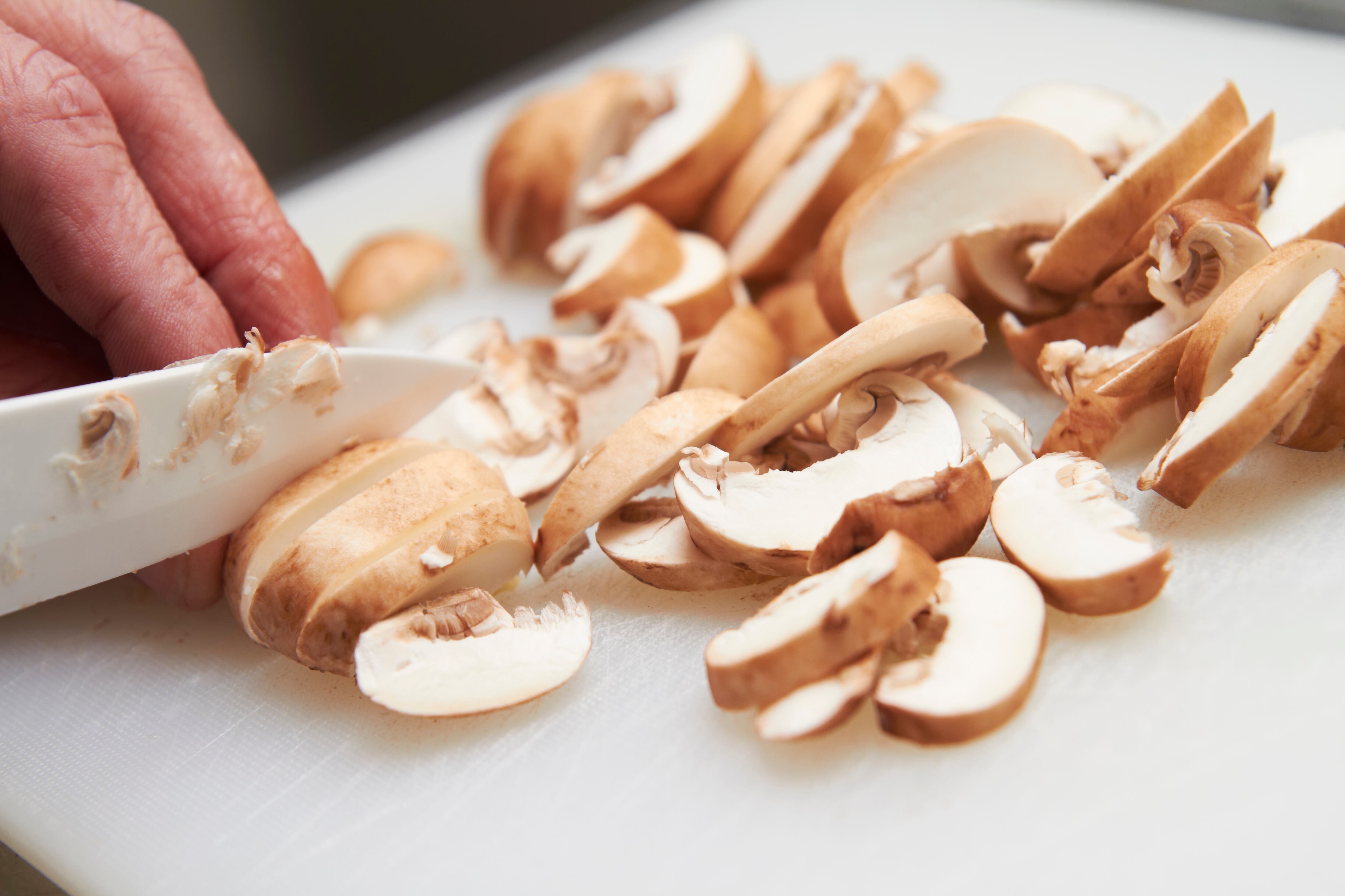 Con los champiñones se pueden hacer una variedad de preparaciones.