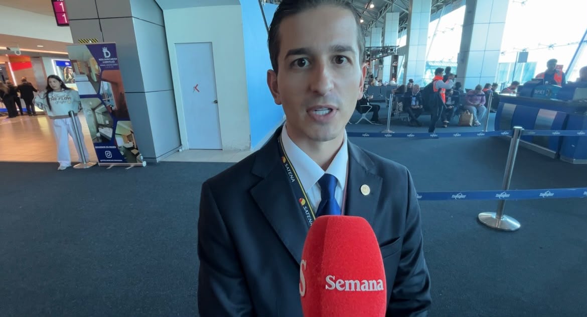Presidente de Satena Mateo Arjona.