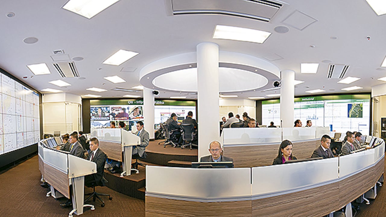 En el edificio se encuentran cerca de 50 de los más de 400 analistas de inteligencia que tendrá ese edificio.