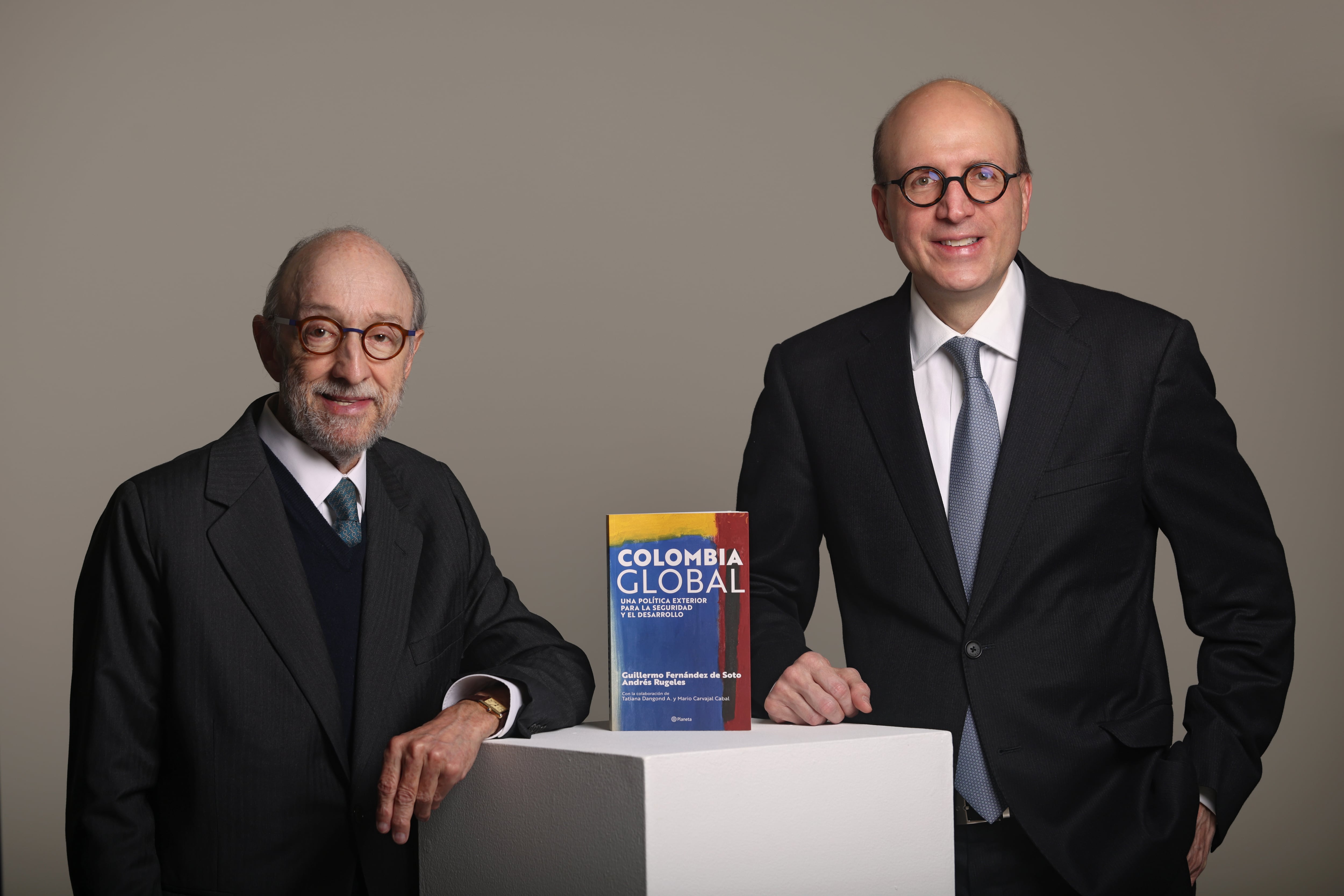 Libro "Colombia global"