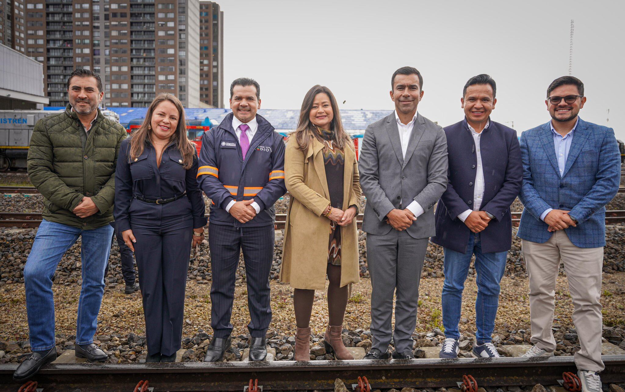 Invias entregó las líneas férreas para iniciar con la construcción del RegioTram de Occidente.