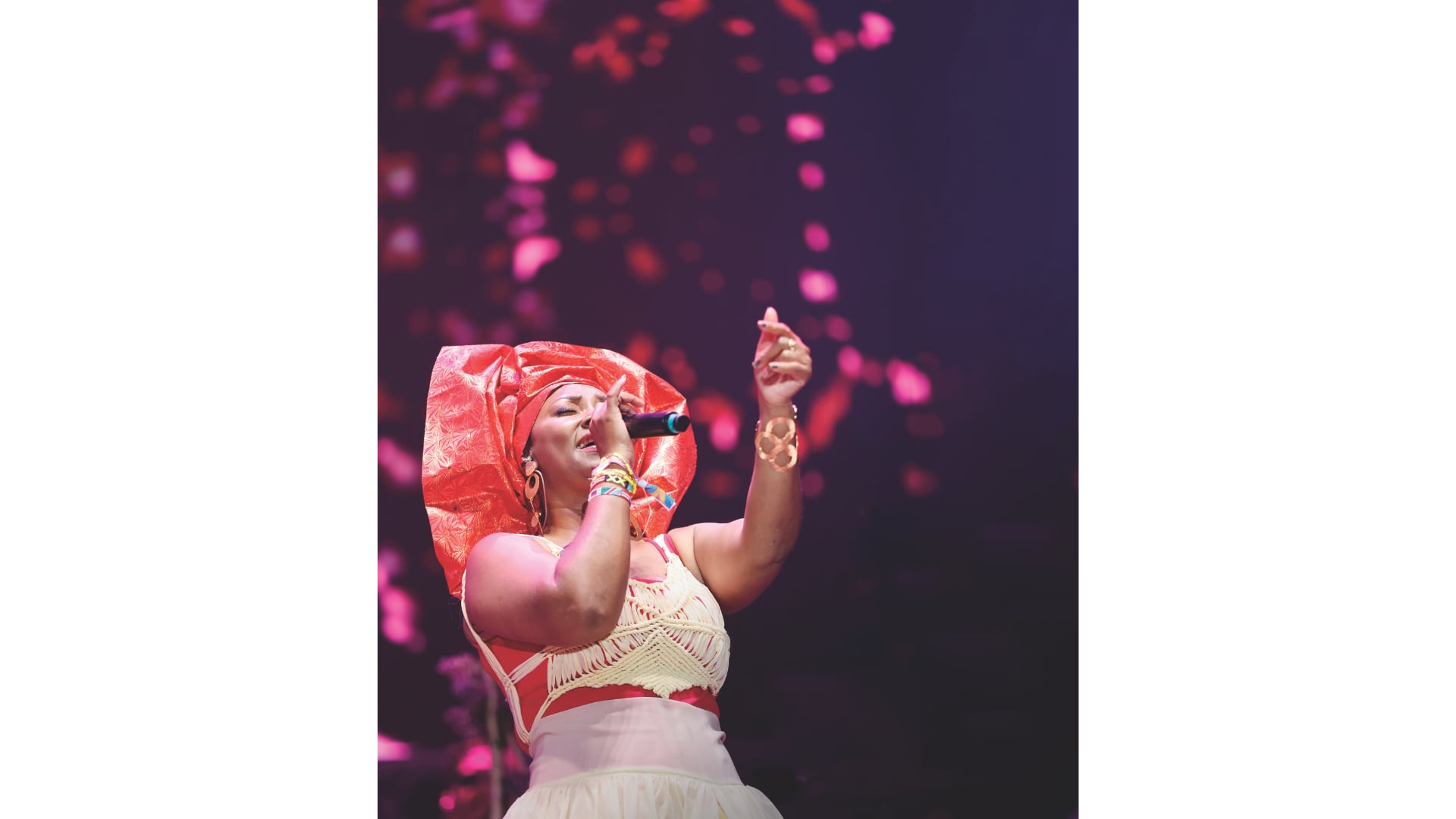 Góngora es la fundadora de Canalón de Timbiquí, una agrupación que con el tiempo se consolidó como referente de la música del litoral Pacífico.