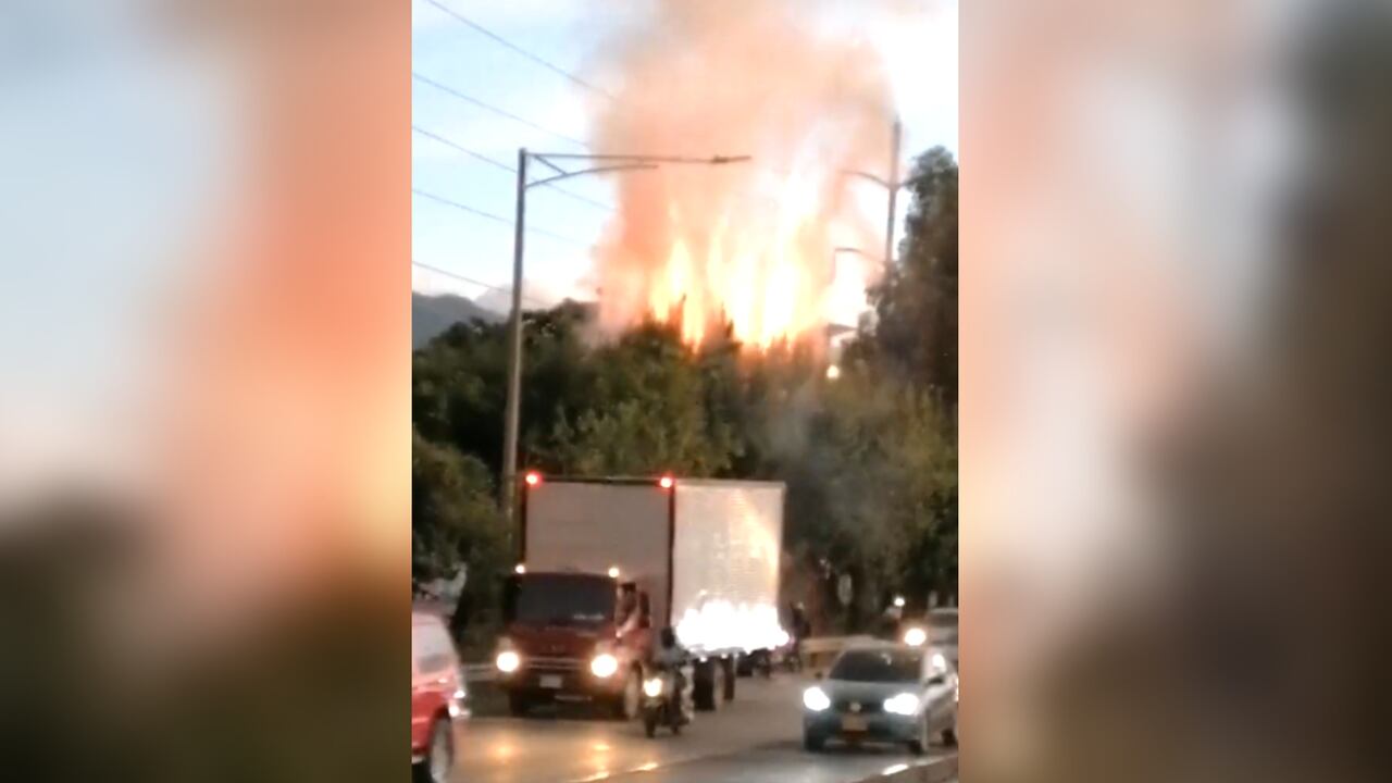 Testigos en el lugar afirman que se escuchó una fuerte explosión.