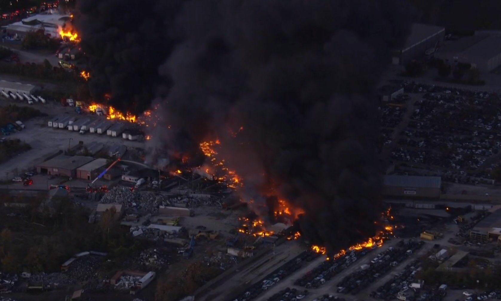 El Aeropuerto Internacional Muhammad Ali de Louisville, Kentucky, permanece cerrado a vuelos de llegada y salida tras el accidente del vuelo (UPS2976)