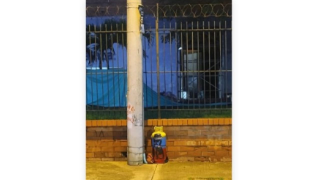 Cilindro abandonado en el oriente de Cali.