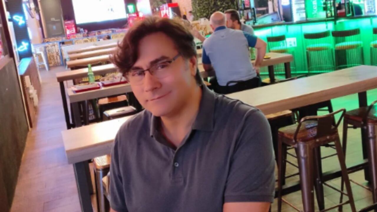 El actor Mauro Urquijo habló del cambio de género de su hija.