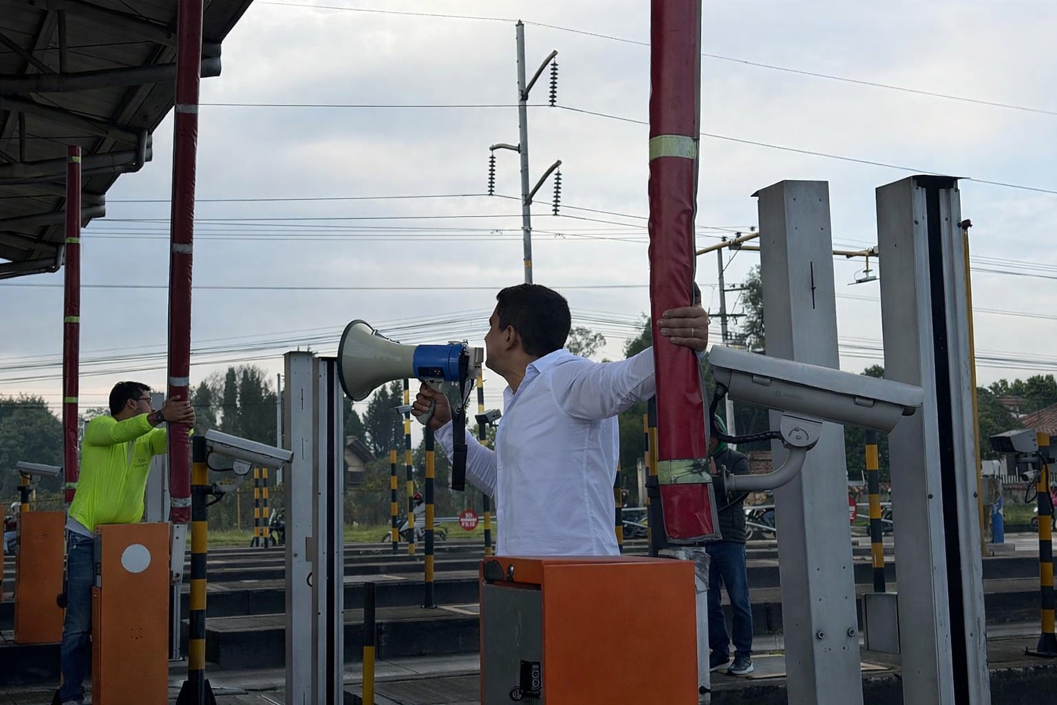 Levantan talanqueras en el peaje Siberia–Funza