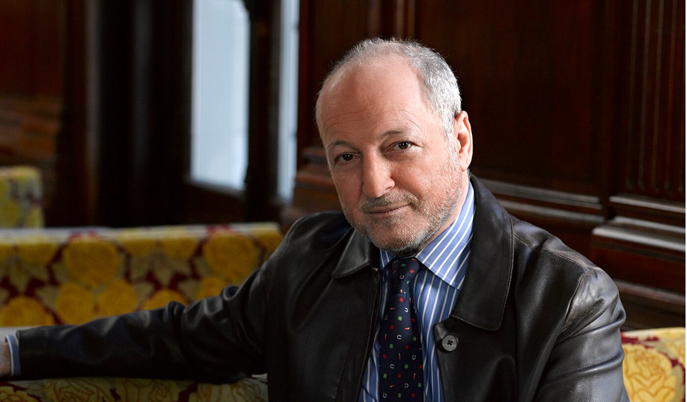 El escritor André Aciman. Cortesía de Penguin Random House