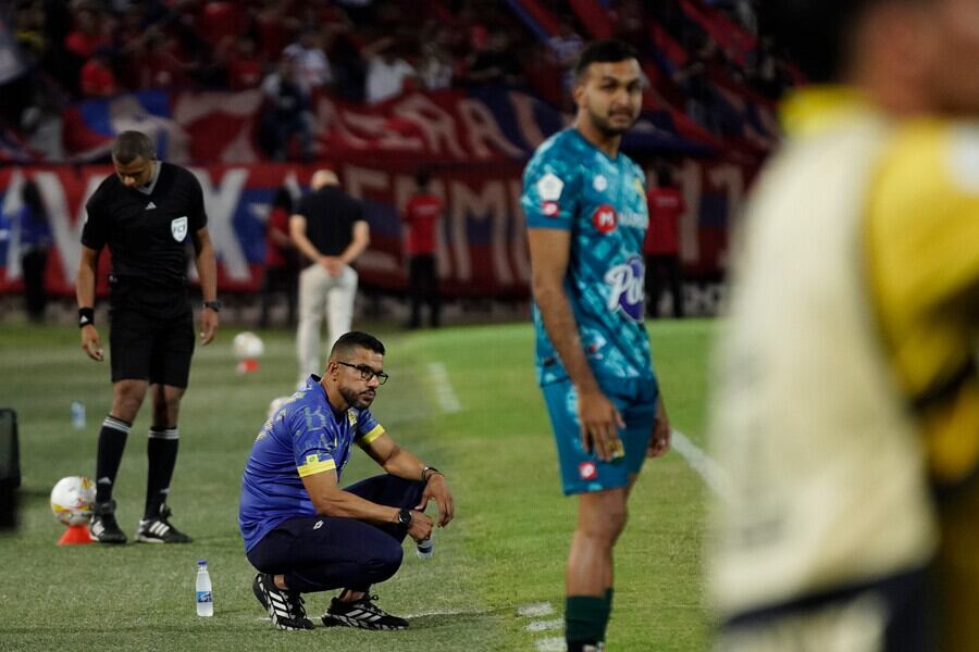 Alexis Márquez deja el Bucaramanga.