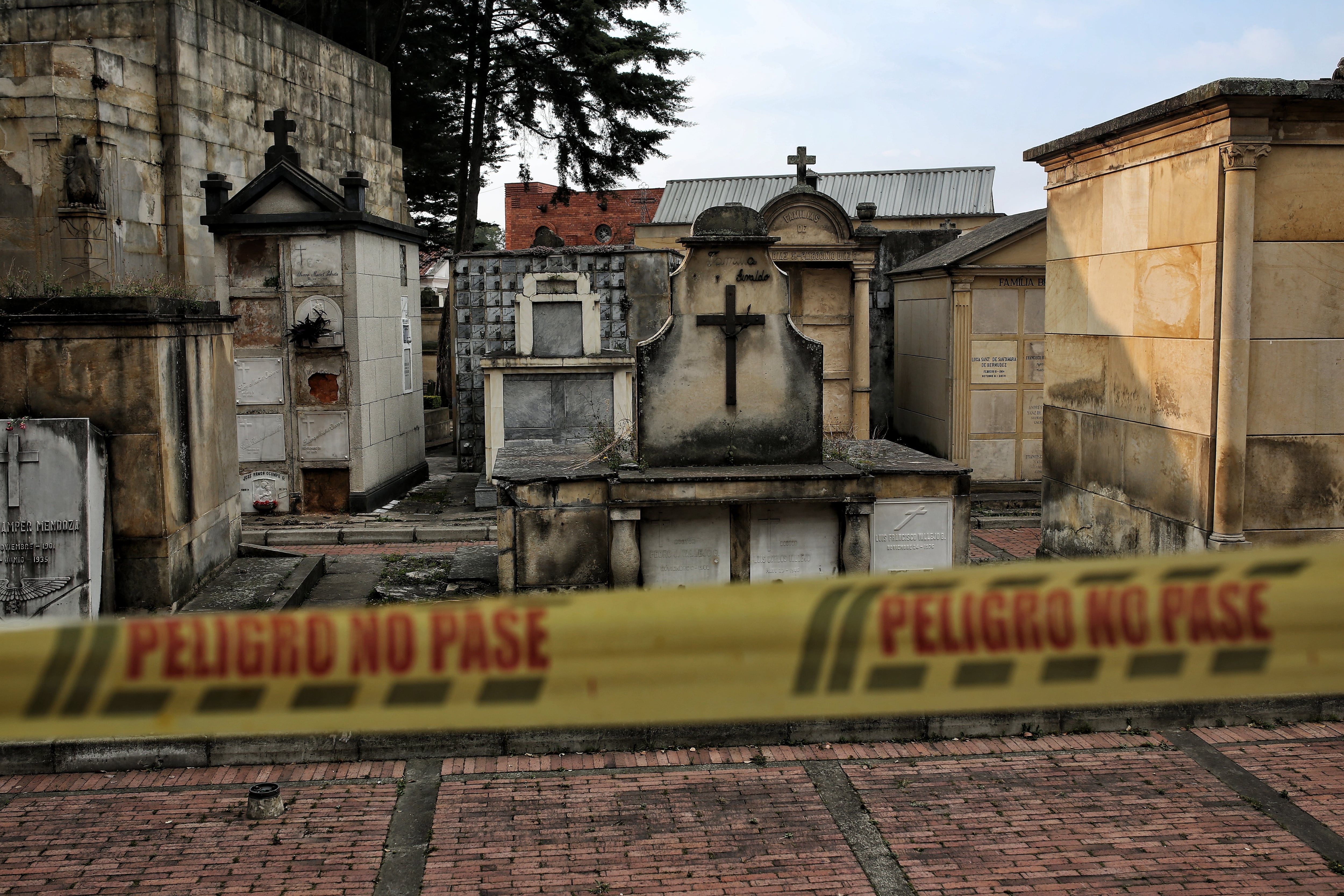 Eder Paradas
Cementerio Central