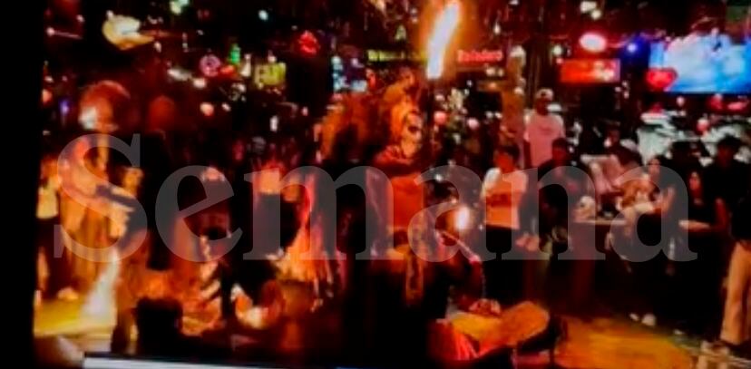 Bailarina en llamas, en Andrés Carne de Res