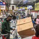 Algunos consideran que propuestas como la del Día sin IVA tienen impacto económico favorable, pero son populistas.