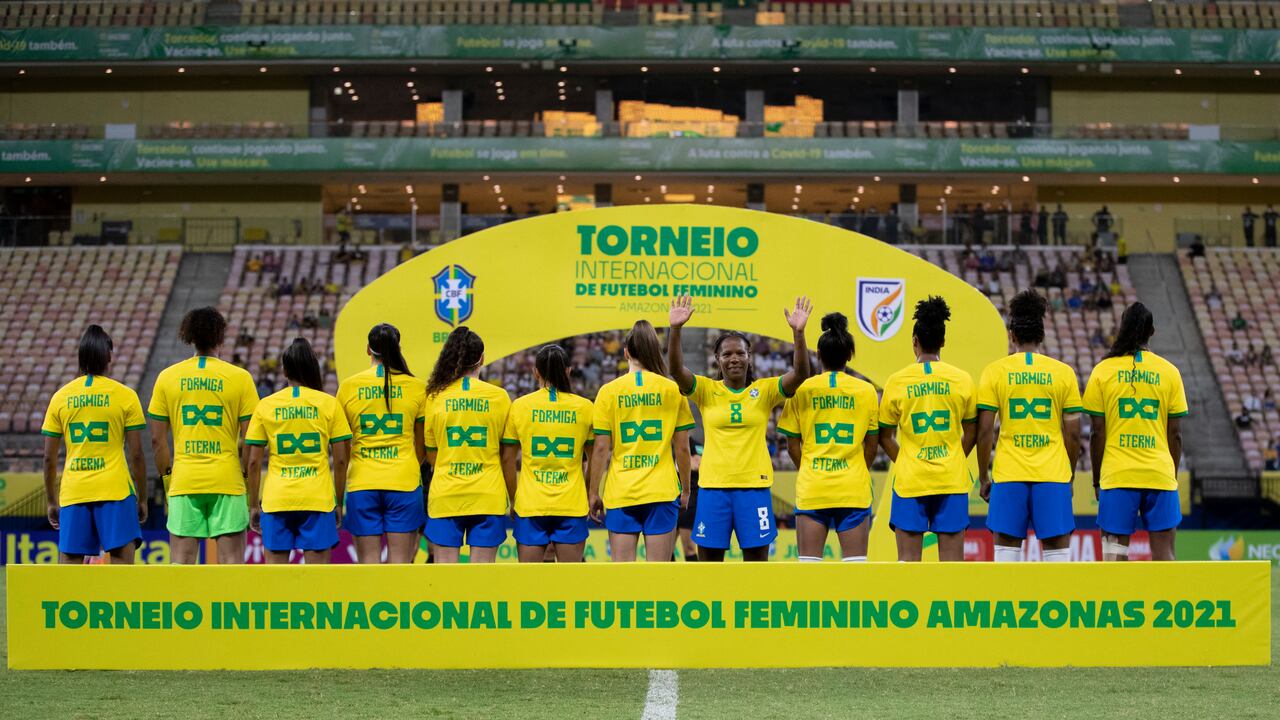 Miraildes Maciel Mota, conocida como Formiga, ganó dos medallas de plata olímpicas en Atenas-2004 y Pekín-2008.