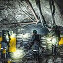 A 600 metros de profundidad están las trincheras de la Zijin-Continental Gold, que sirven como refugio para los empleados que huyen de las garras criminales y violentas del Clan del Golfo.