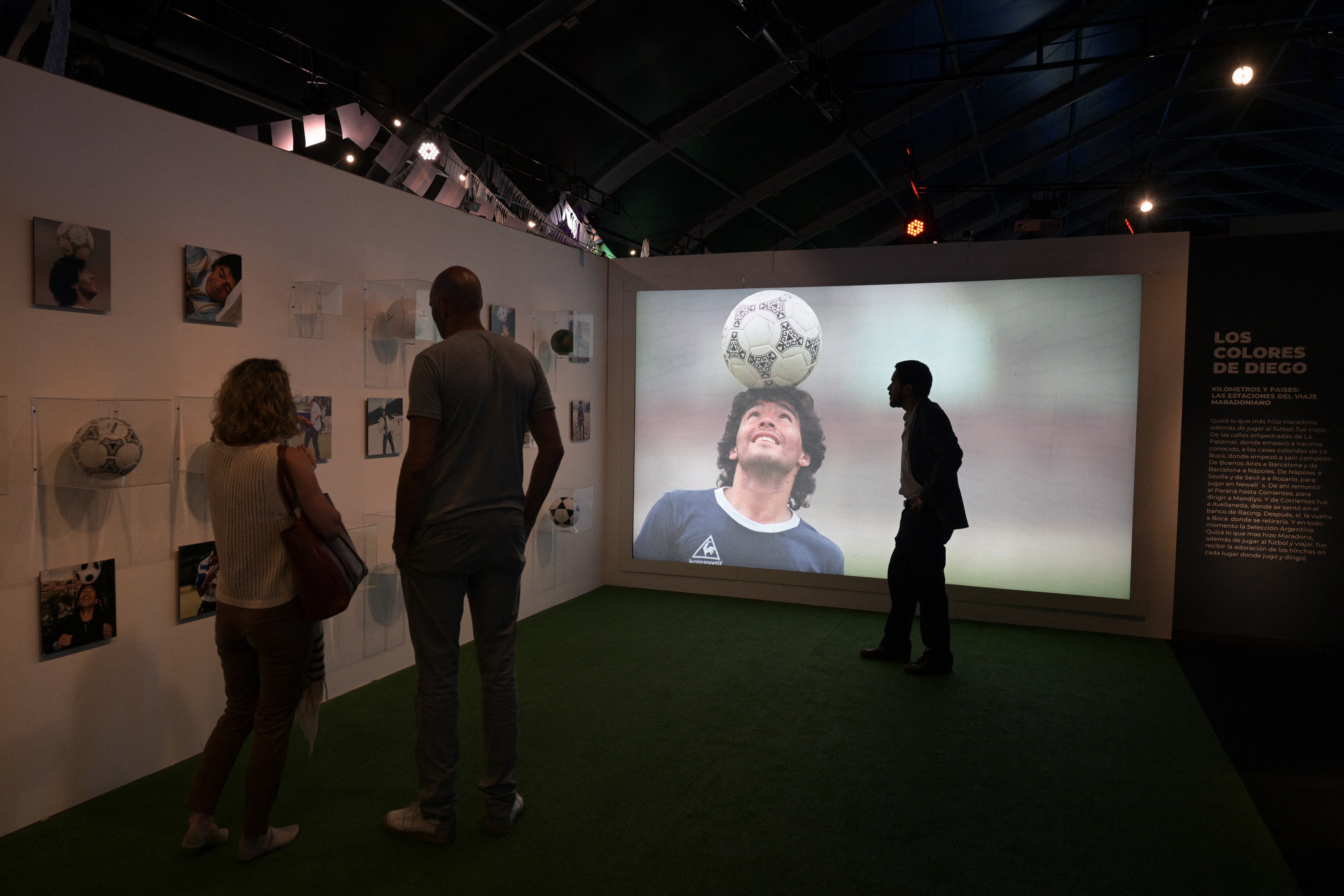 Exposición Multimedia Rinde Homenaje a Diego Maradona