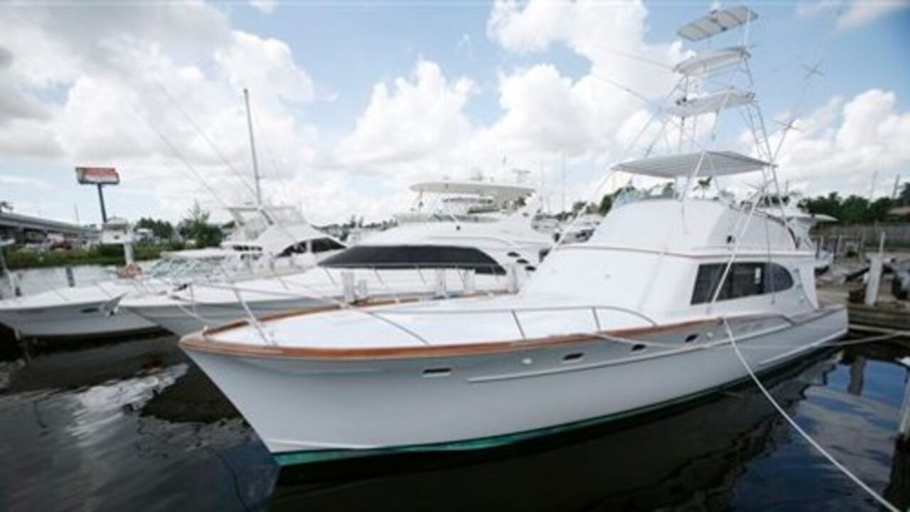 Madoff calculó que la residencia de la Florida valía 11 millones de dólares y su yate unos 2.2 millones de dólares, según su declaración federal el año pasado.