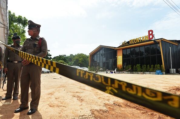 La policía de Tailandia señaló que la tormenta también dañó varias casas en el distrito de Sam Ngam.
(Photo by Rachen Sageamsak/Xinhua via Getty Images)