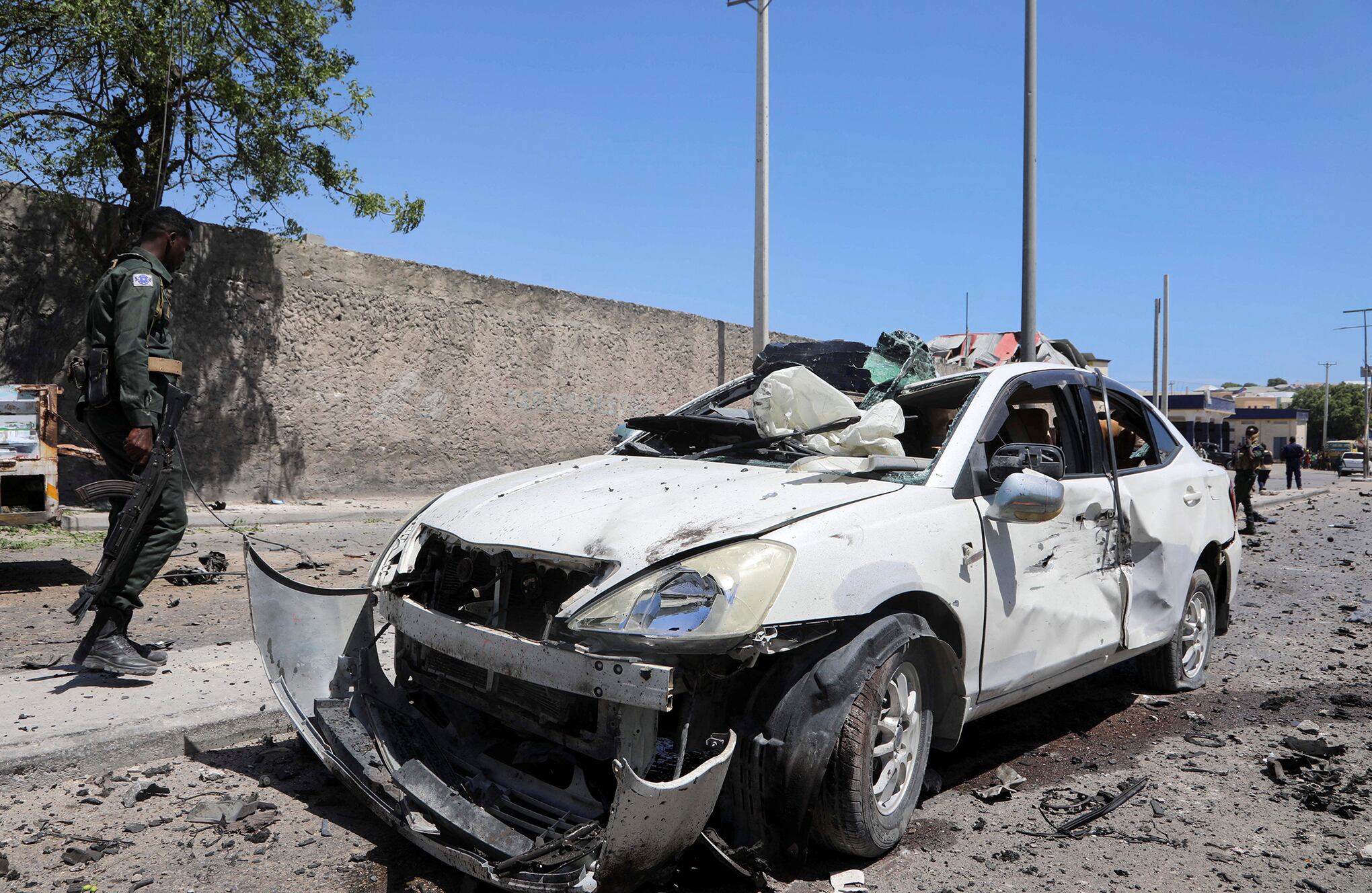 Explota carro bomba en capital Somalí