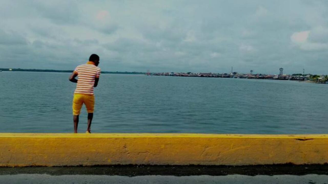 La primera feria cultural ‘Tumaco Vive’ es un festival que reflejó la cara no violenta del municipio colombiano por medio de conversatorios, talleres de lectura, conciertos, obras de teatro y presentaciones de danza con 250 artistas.