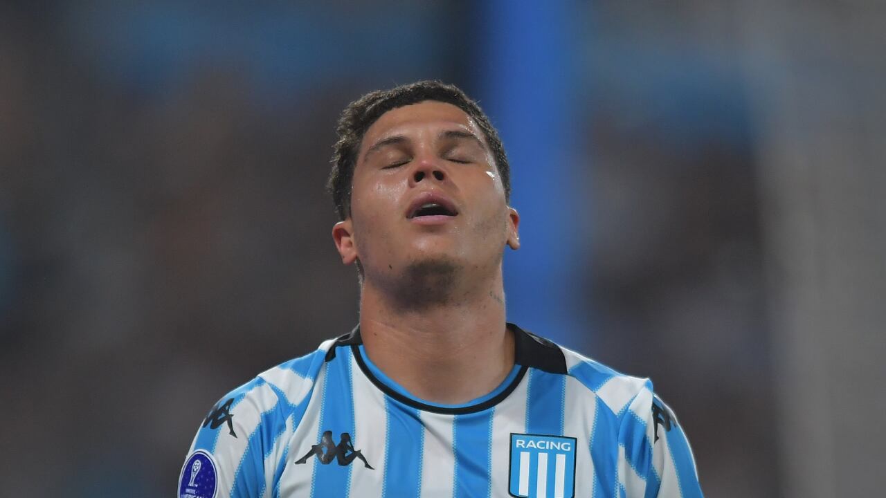 Juan Fernando Quintero fue convocado por Néstor Lorenzo