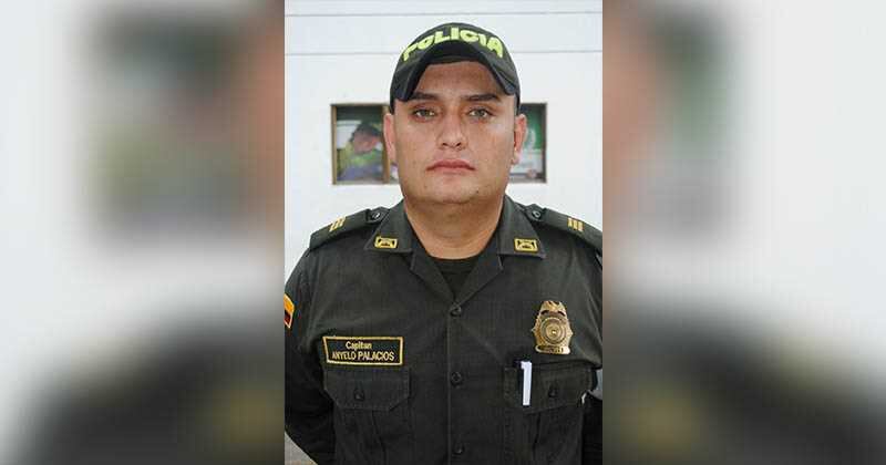 Capitán Ányelo Palacios.