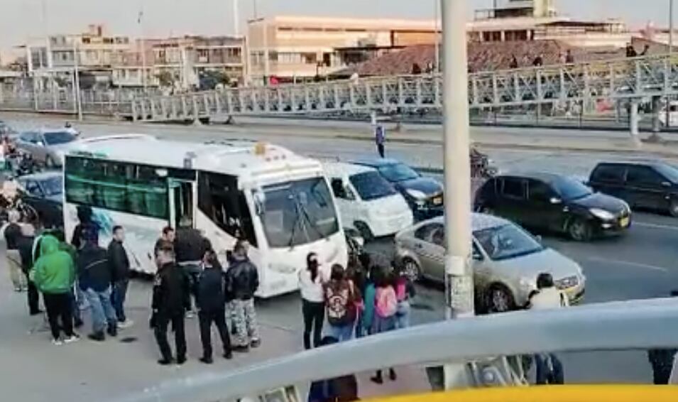 Bloqueo en autopista sur