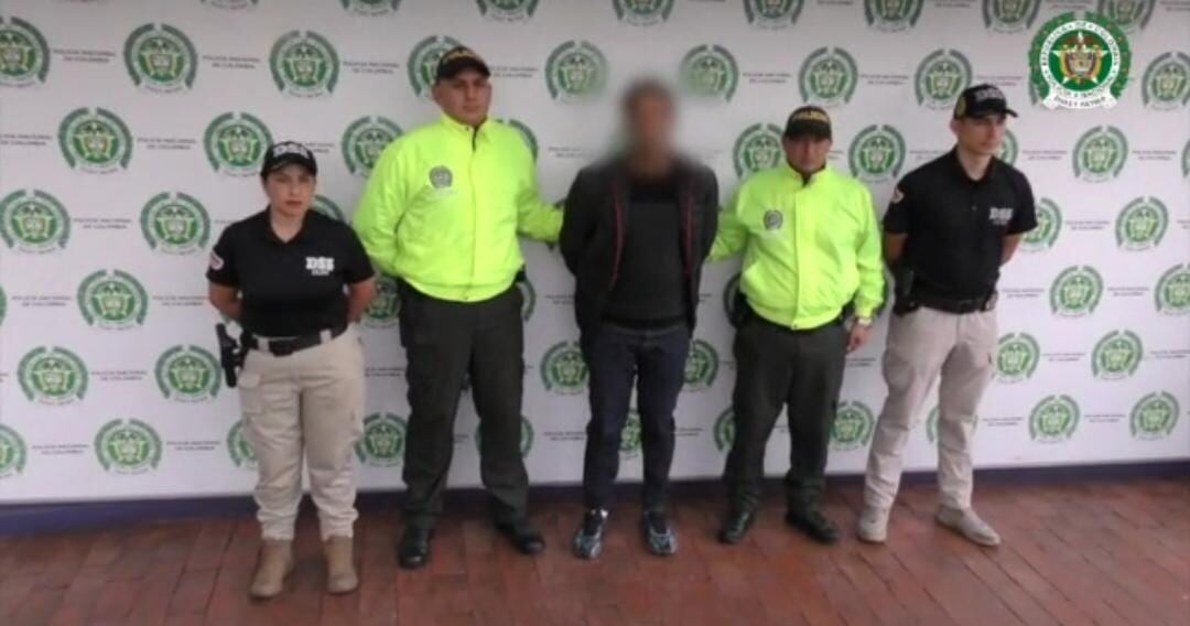 Momento de la captura de alias El pájaro, por el delito de tráfico de migrantes.