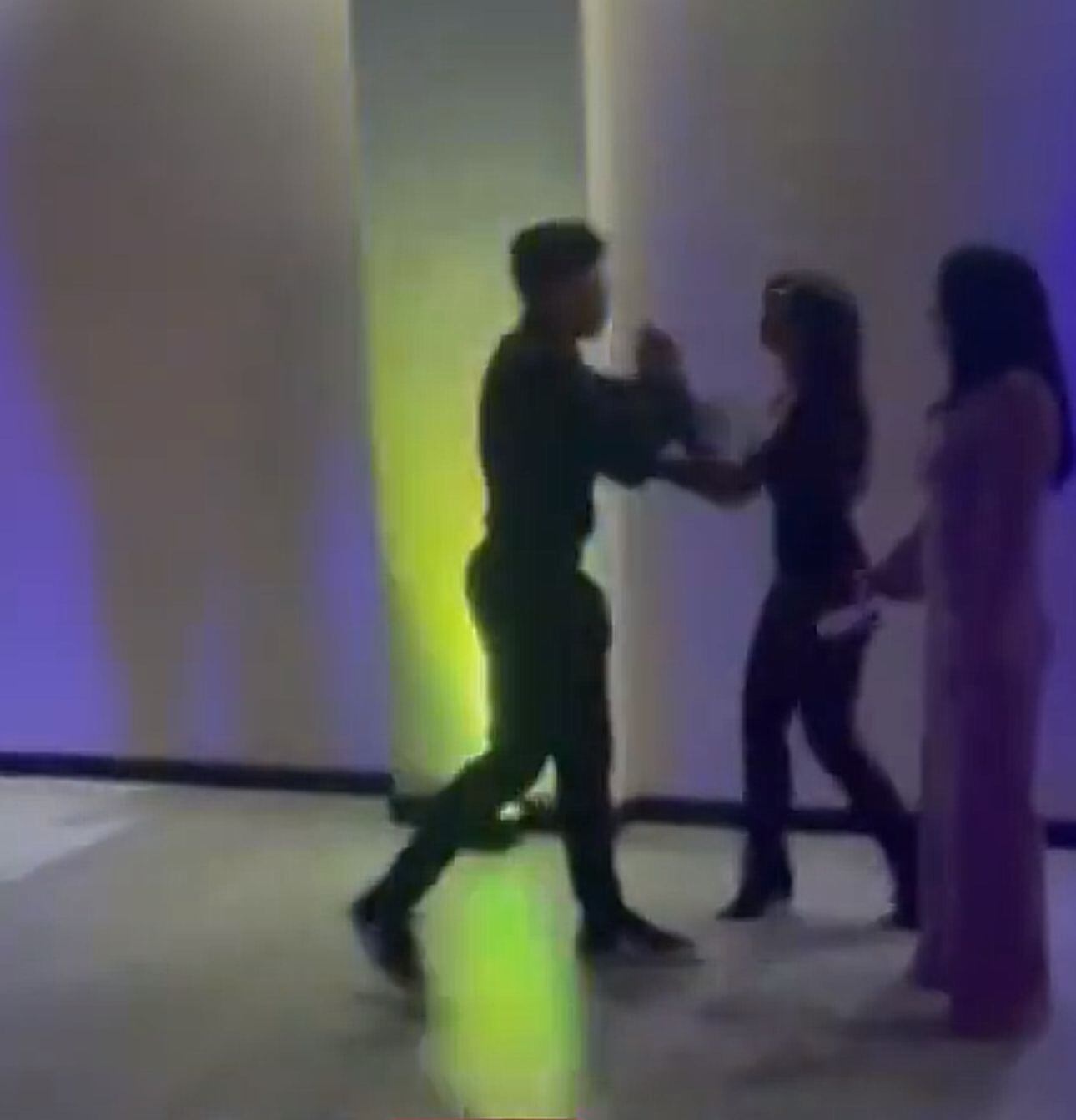 Los asistentes se mostraron sorprendidos por el incidente